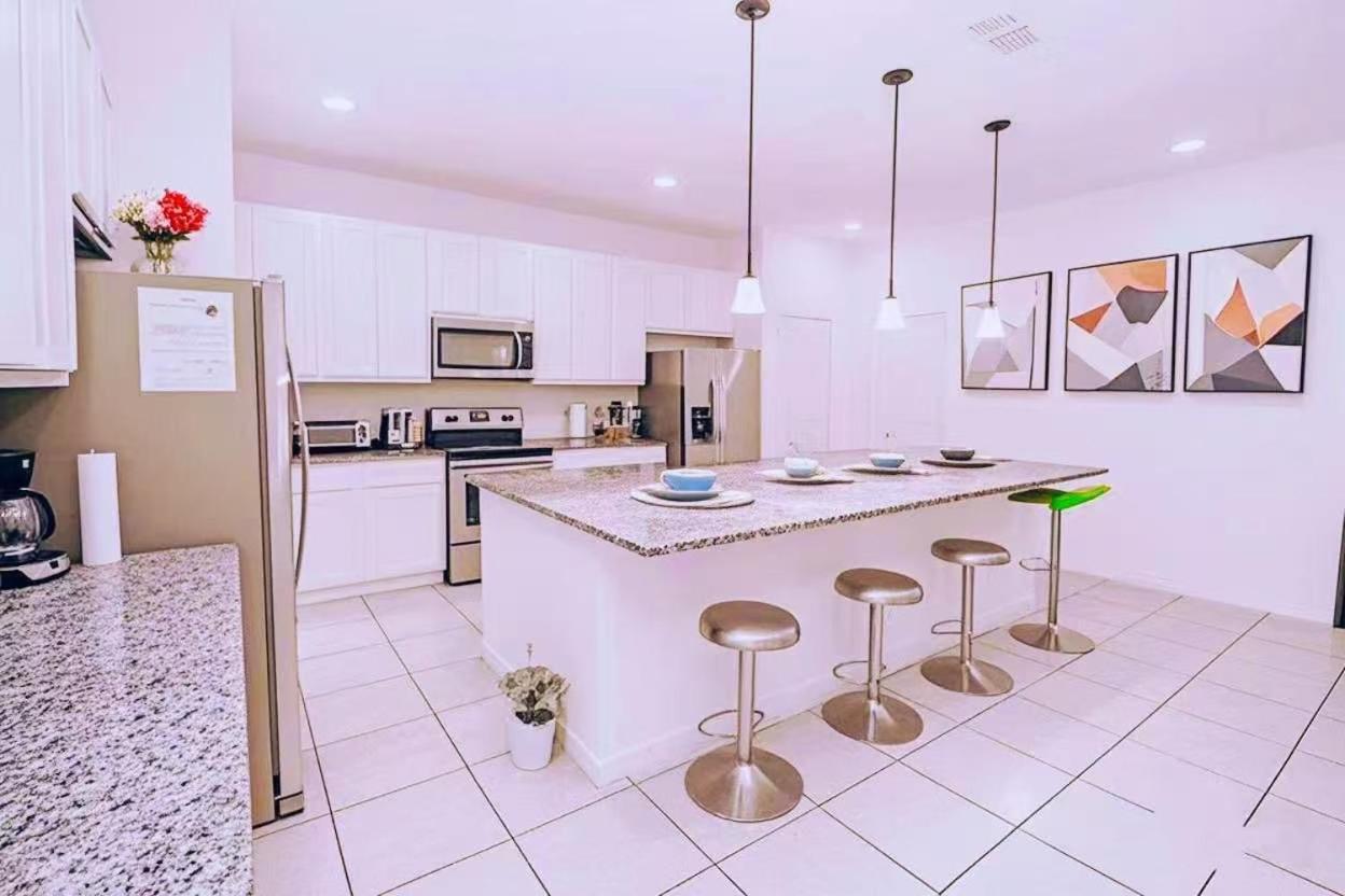 Elegant King Queen Suite Rooms -Private Bath-5 Star Resort-Pool-Spa-Club-Disney-Water Park-Wifi-Smart Tv Davenport Exterior foto